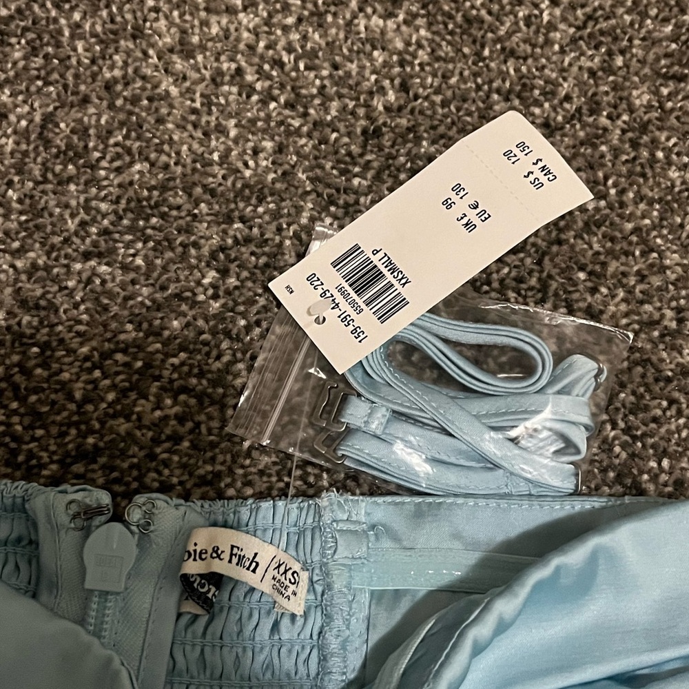 Abercrombie Satin Dress - Picture 8 of 8